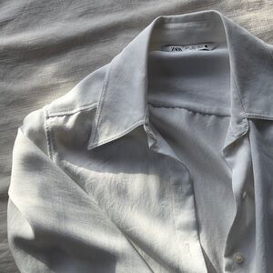 Zara Button-Up long sleeve
